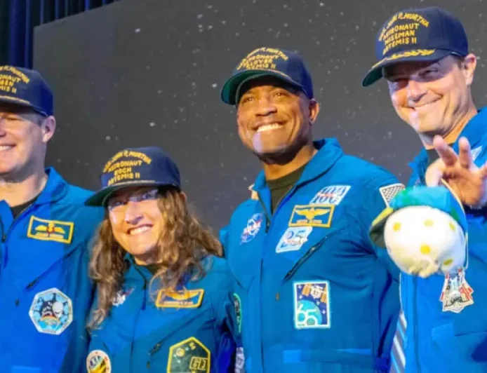 P and the hard road from Moon flyby to landing