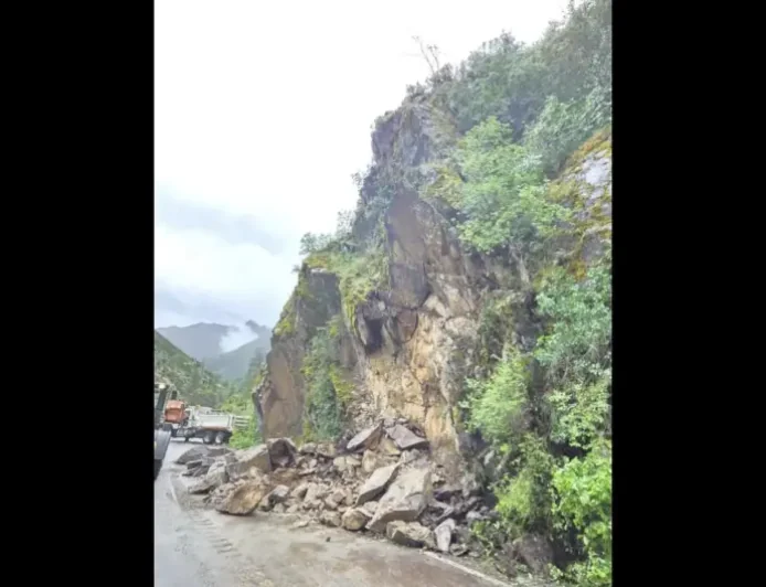 Yosemite Highway 140 Closure Leaves Travelers Rerouting After Rockslide