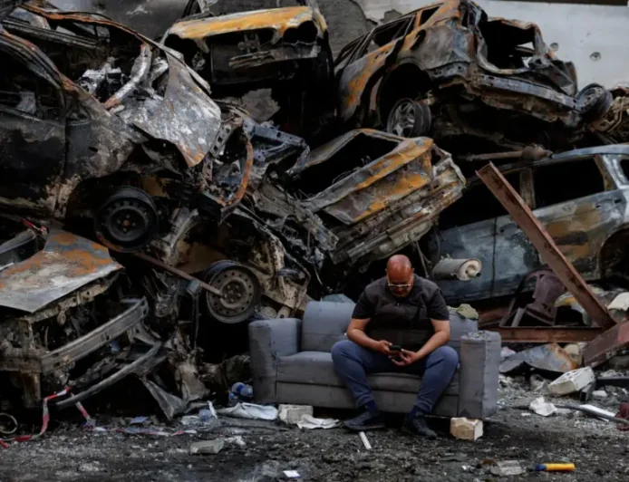 Usa #iran News: Inside the widening split between war pressure and renewed talks