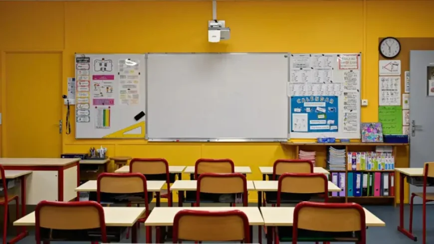 Fermeture Ecole: Teachers, parents and the quiet crisis reshaping classrooms
