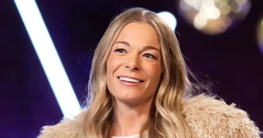 LeAnn Rimes Breaks Down During Intense Jaw Release Therapy