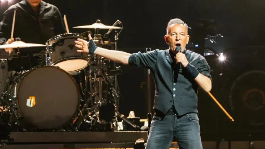 Bruce Springsteen Kicks Off Tour with Politically Charged Setlist