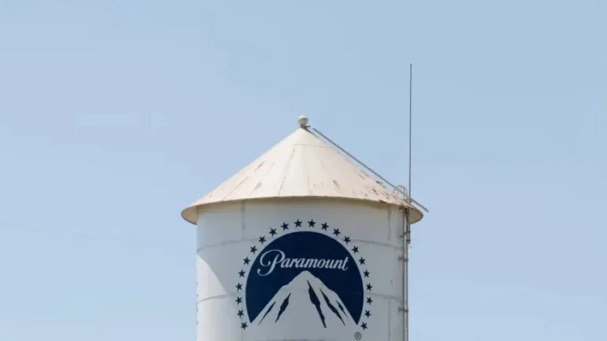 Democrats Escalate Cnn Scrutiny in Paramount-Warner Financing Fight