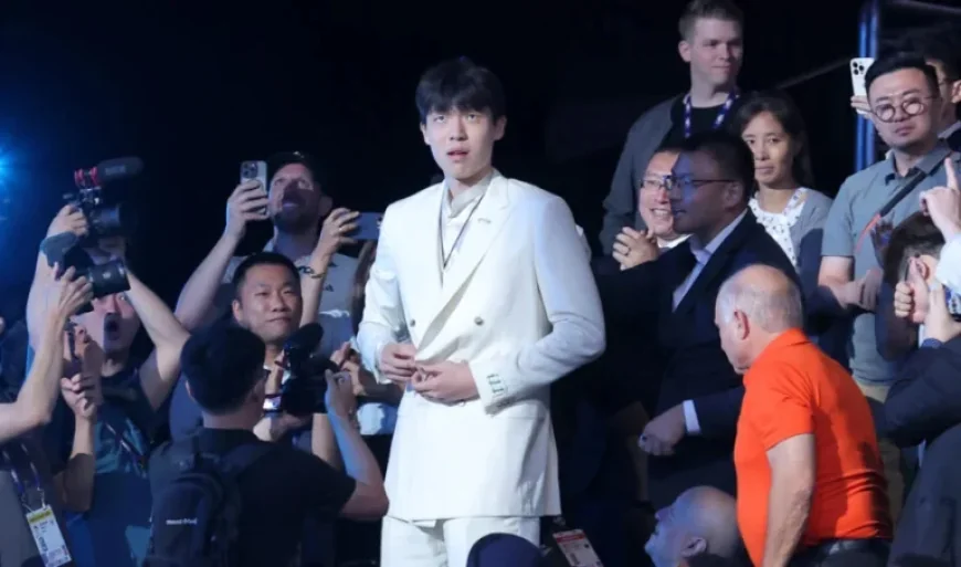 Trail Blazers Fined $100K for Illicit Contact with Yang Hansen; Executives Suspended