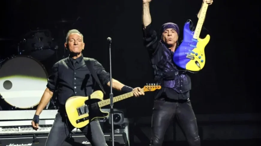 Bruce Springsteen Kicks Off ‘Land of Hope and Dreams’ Tour: Review