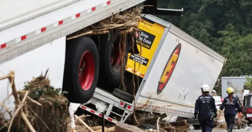 Hurricane: FEMA Skips National Conference — 1,800 Attend as Shutdown Sidelines Federal Lead