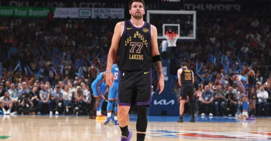 Luka Dončić Exits Thunder Game with Leg Injury: Lakers Report