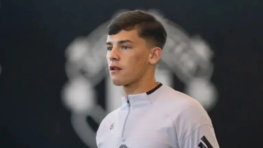 Shea Lacey: Man Utd forward ‘can fully transition into first team eventually’ — Inside the club’s fast-tracked plan