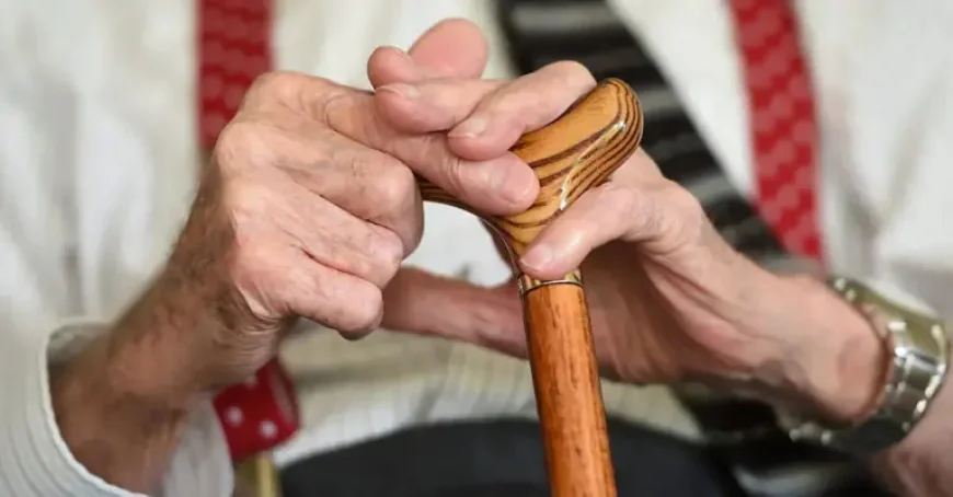 Donegal Daily: Exceptional efforts see terminal patient flown home to reunite with wife before death