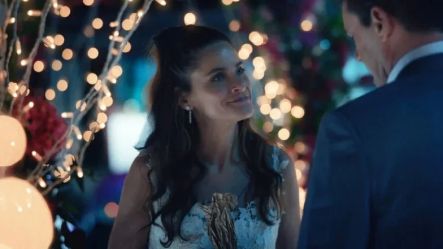 Amanda Peet Embraces Sex and Perimenopause Roles at 54