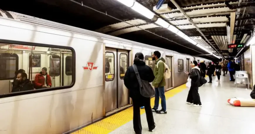 Whats Open Easter Sunday in Toronto: What the Holiday Quietly Changes—and What Still Stays Open