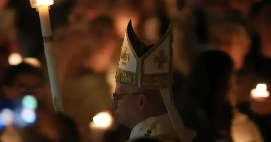 Pope Leo Urges Peace at Easter Vigil as War Deepens