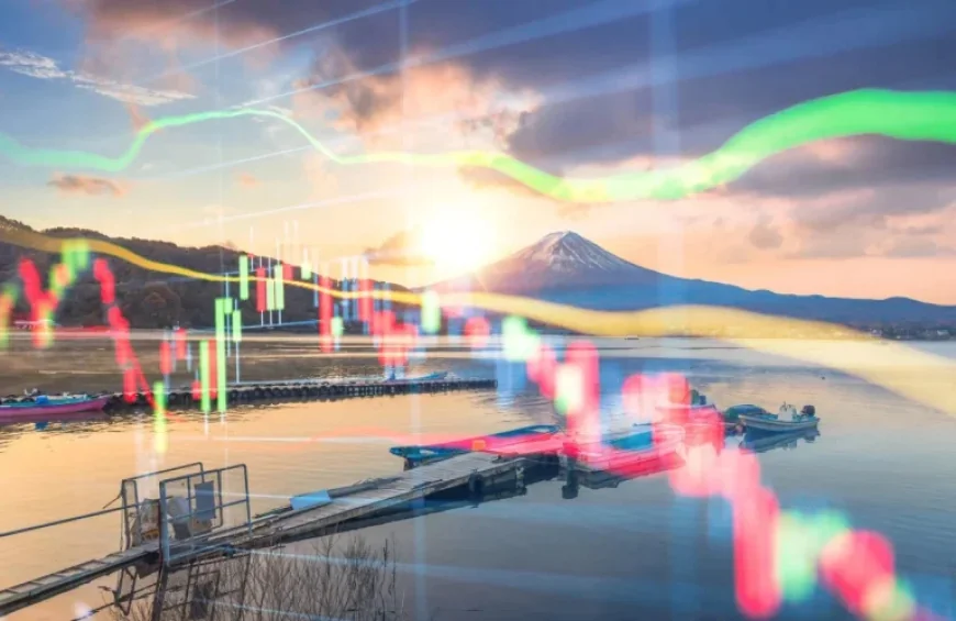 Japan’s Robots Fill Unwanted Jobs, Not Taking Yours