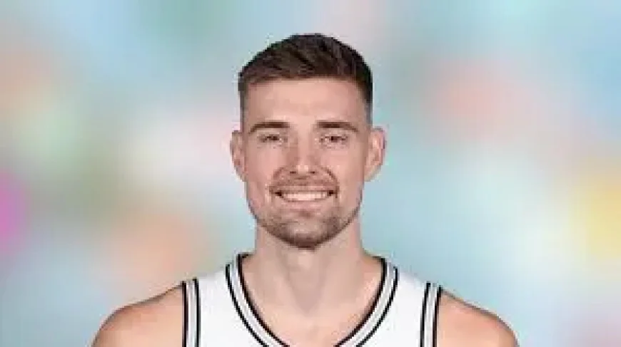 Micah Potter turns a baby gender reveal into a sneakers statement