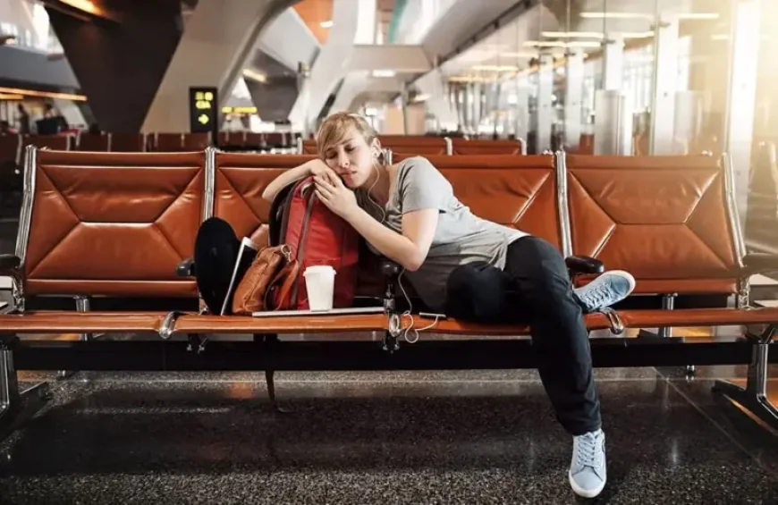 Qantas Cathay Pacific Flight Disruptions Expose How Fragile Australia’s International Schedule Really Is