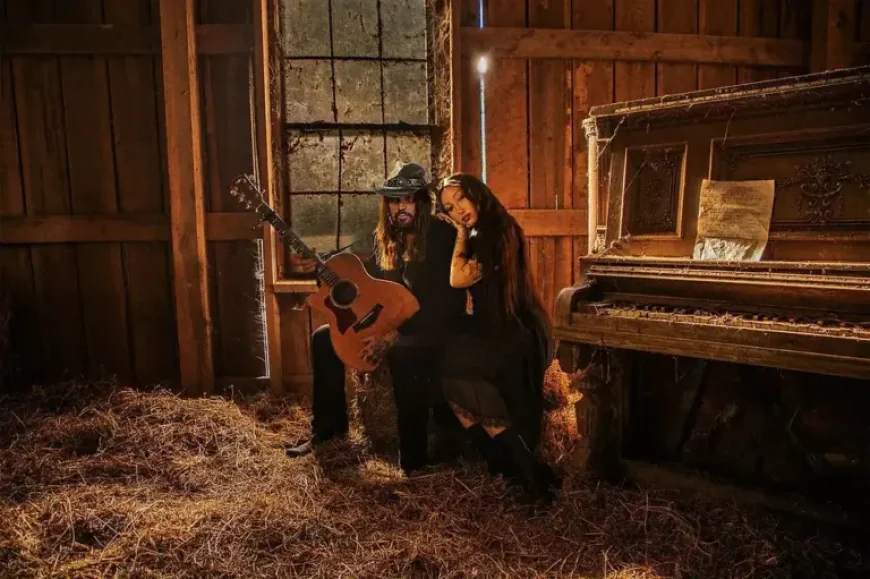 Billy Ray Cyrus Comes Full Circle as the Hill Era Begins