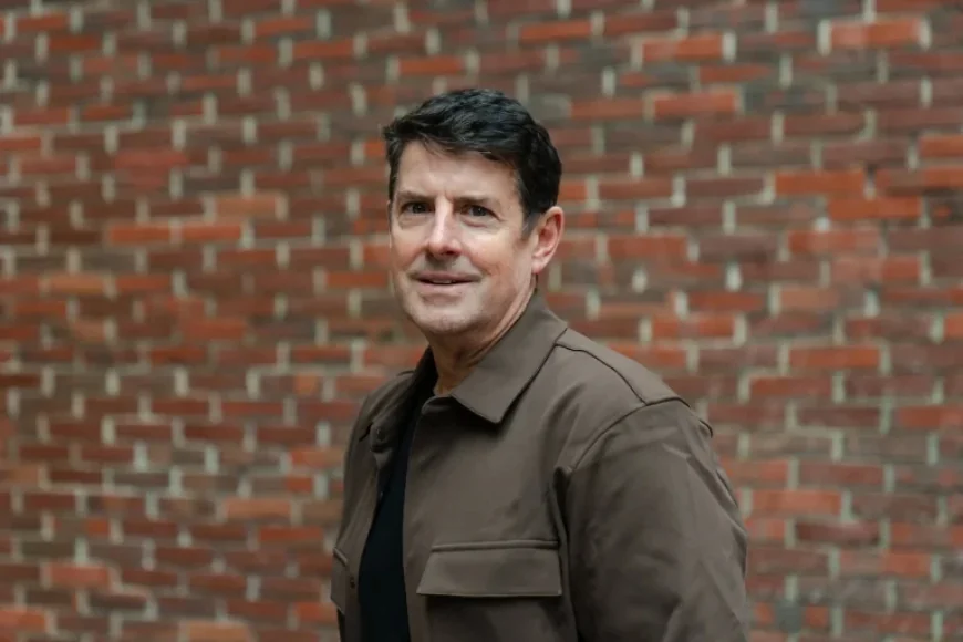 Surviving Elon Musk’s Intense Leadership: Tips from Tesla Executives