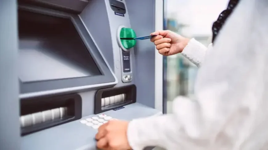 Barclays Online Banking and the 800-Branch U-Turn: Why the High Street Still Matters