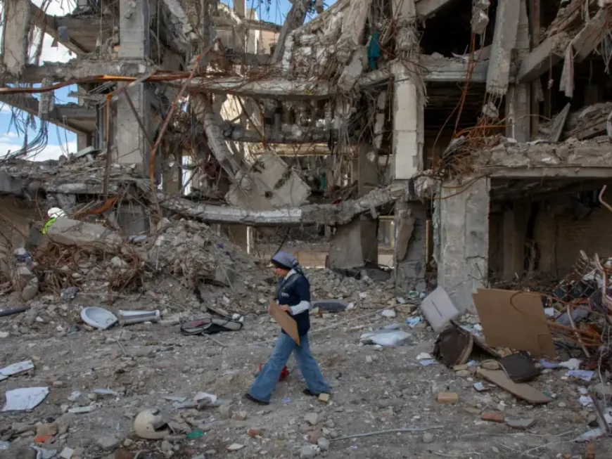 Iran trains warned off as Trump deadline looms and strikes widen