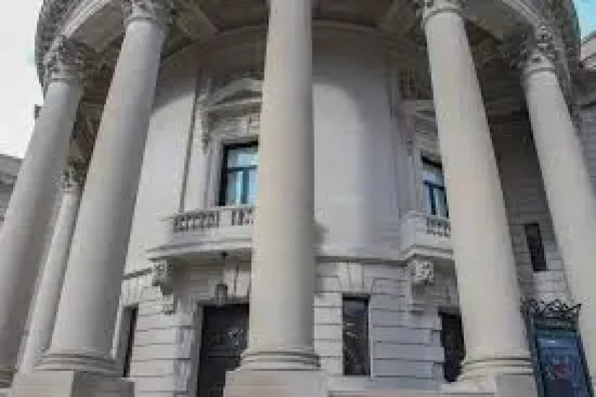 Éducation Shake-Up After Hegseth Cuts Ivy League Military Ties