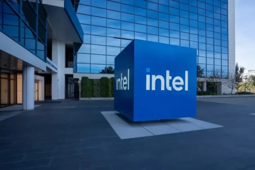 Intel Stock Falls Tuesday as Geopolitical Tension and a Fragile CPU Business Meet