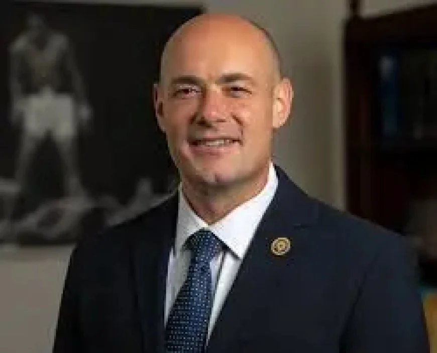 Trump, 79, Ww3 Fears and Wellness Check Demands Over ‘Unhinged’ Behavior