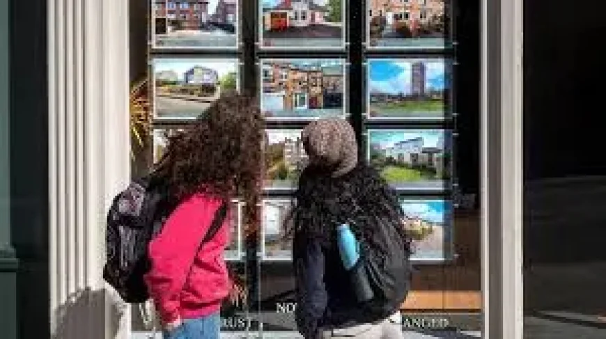 Uk House Prices Fall March: 0.5% Drop Signals a Sharper Demand Shift