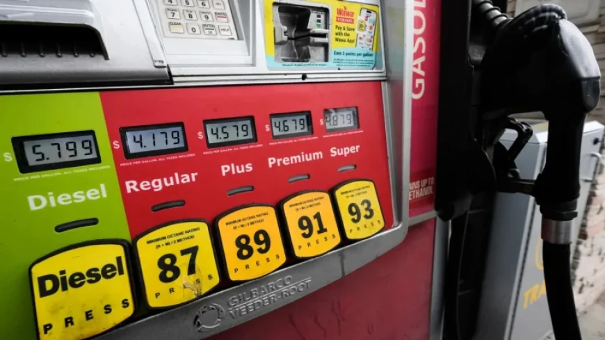 Trump Predicts Prolonged High Gas Prices if Strait of Hormuz Closes