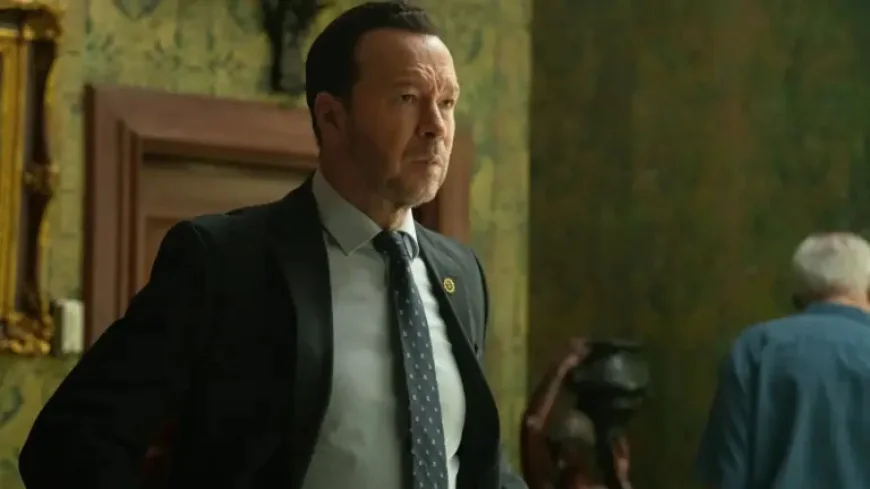 Blue Bloods and the Empty Chair: Tom Selleck’s Quiet Distance, Donnie Wahlberg’s Open Door