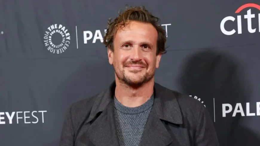 Jason Segel Unveils Revamped Jimmy in ‘Shrinking’ Season 4