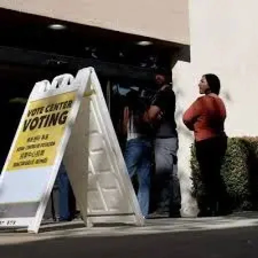 United States Midterm Election Alarm Bells as Democrats Face Steep Favorability Deficit