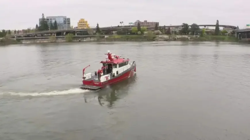 Car in Willamette River crash leaves 2 teens dead and 1 still missing