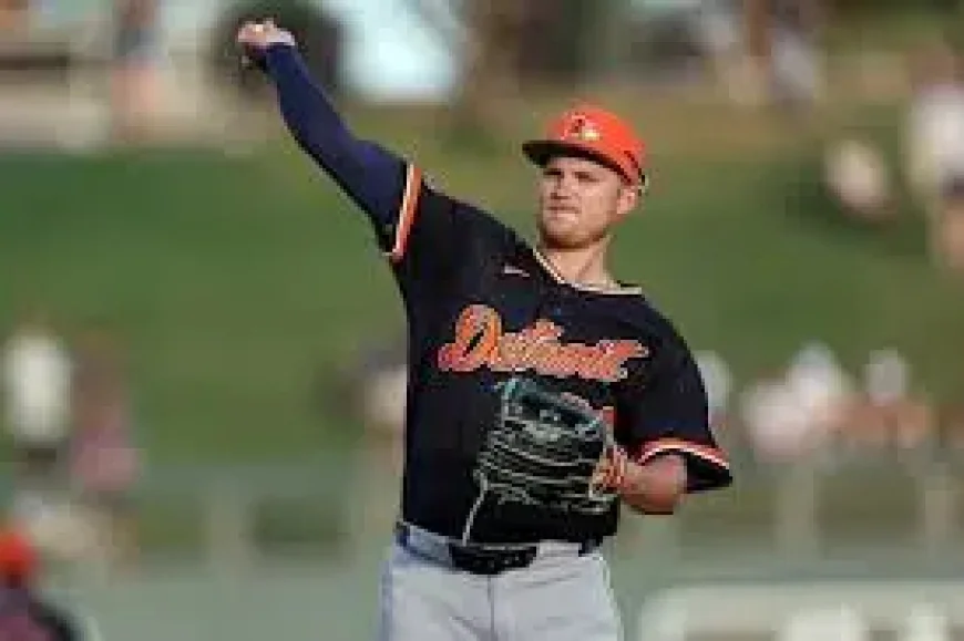 Parker Meadows carted off after violent collision: what it means for the Tigers now