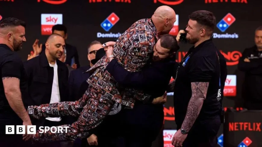 Tyson Fury Targets Usyk and Tottenham After Makhmudov Fight Victory