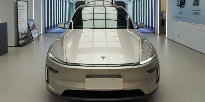 Tesla and Toyota Dominate as US EV Market Shakes Up