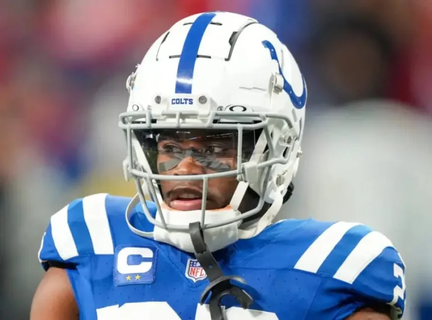 Kenny Moore and the Colts Trade Decision as 2025 Approaches