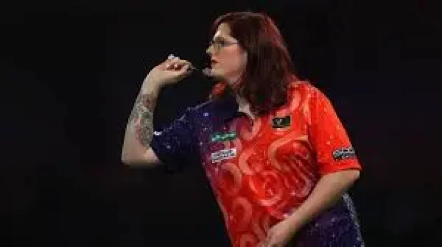 Noa-lynn Van Leuven blasts darts rule after women’s events ban