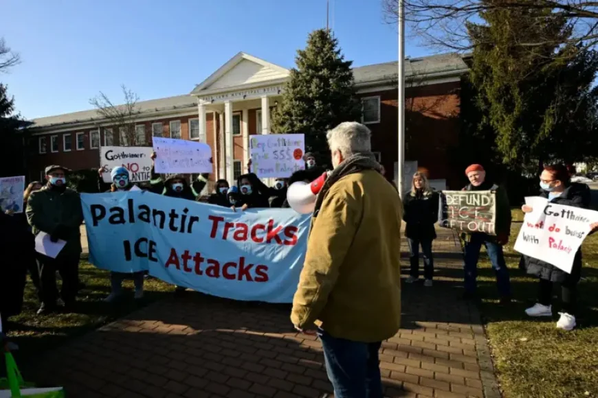 Pltr Faces Fresh Pressure as Michael Burry Doubles Down