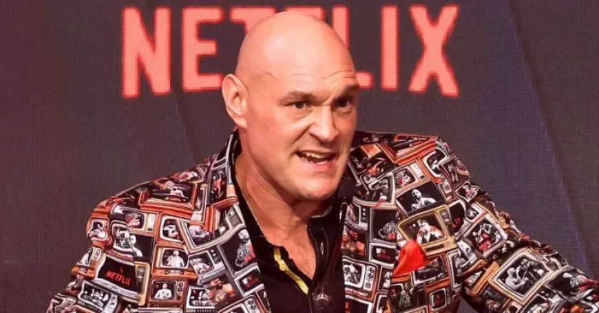 Oleksandr Usyk and Tyson Fury’s Trilogy Talk Turns into a Heavier Question