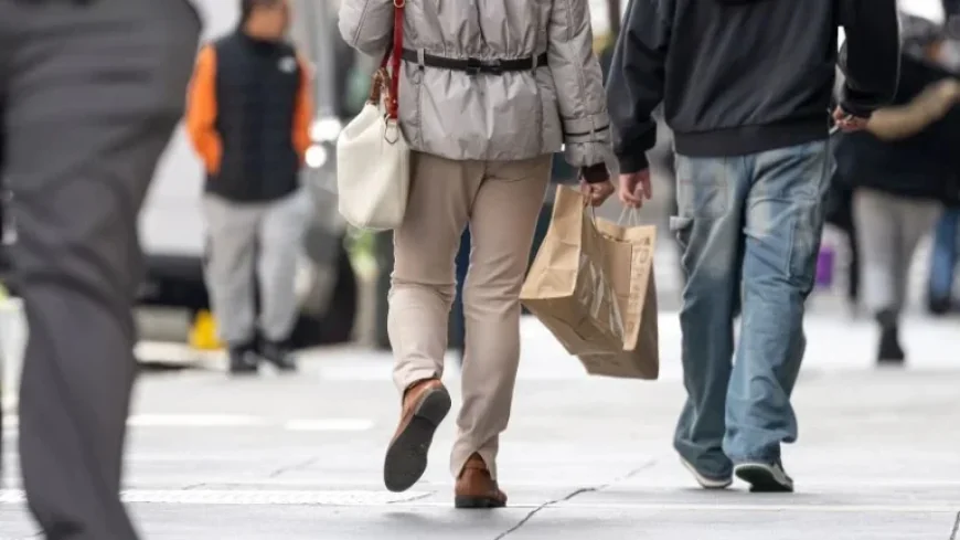 Iran Conflict Spurs Record Low Consumer Sentiment Amid Soaring Inflation