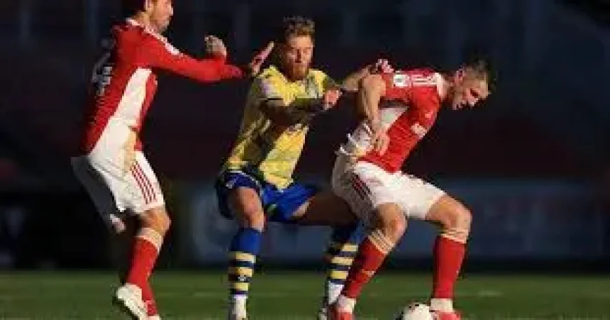 Colchester Vs Swindon Town: Lineups Set as Friday Clash Begins