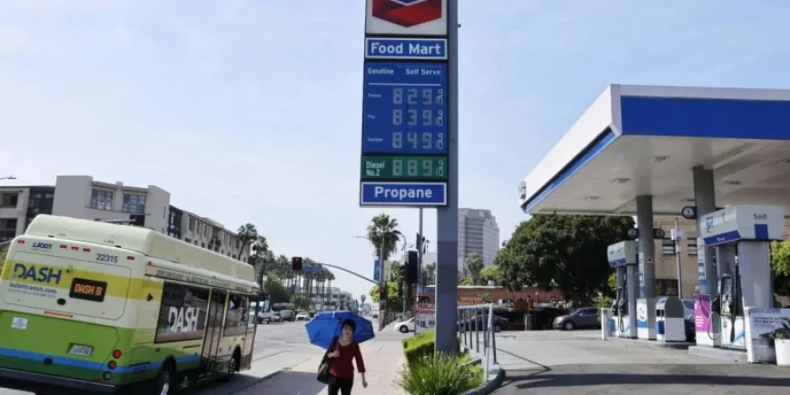 Americans Face $1,096 Extra Gas Cost Amid Trump-Israel Conflict on Iran: Markey