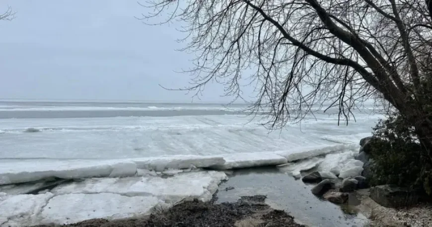 Rainfall ushers in Li Haotong shoreline hazard warning for Ramara