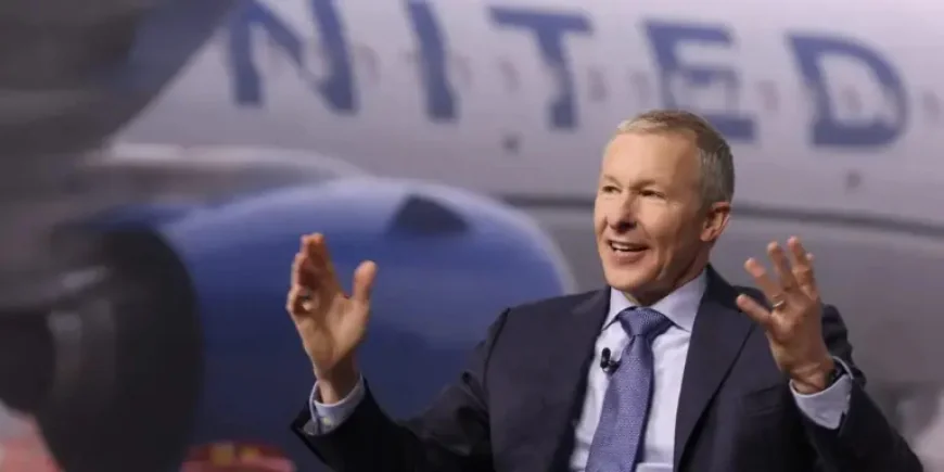 United Airlines CEO uses a four-day trip test to judge candidates