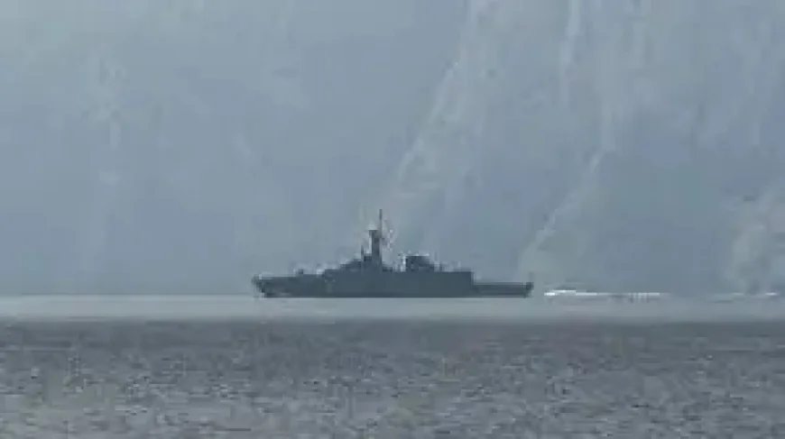 Us Warships Strait Hormuz Crossing: Latest Details Remain Unclear