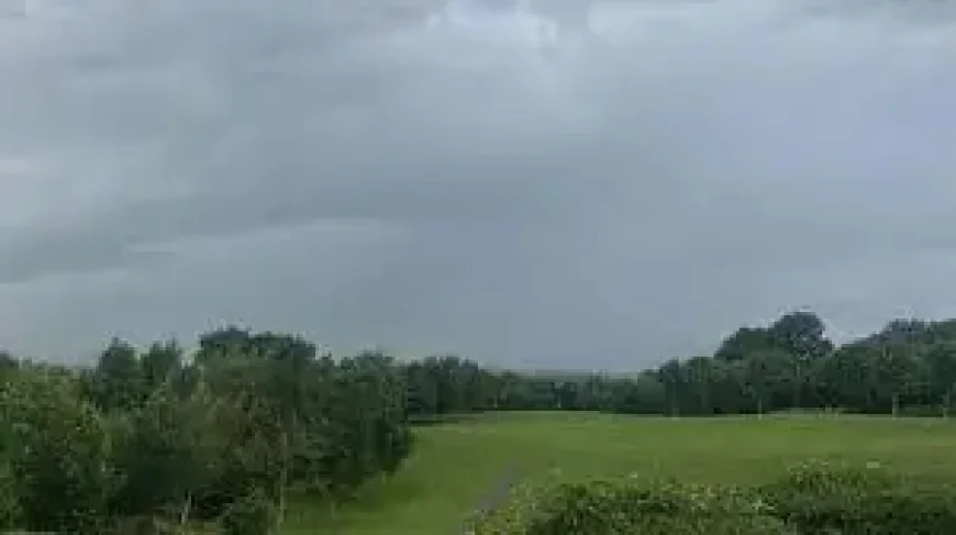 Thunderstorm Warning Signals a Disrupted Saturday for Cork, Kerry and Waterford