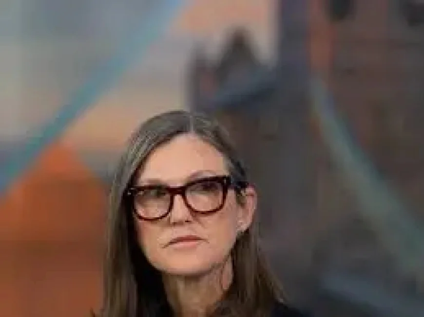 Cathie Wood and the Hidden Rotation Toward AI Infrastructure