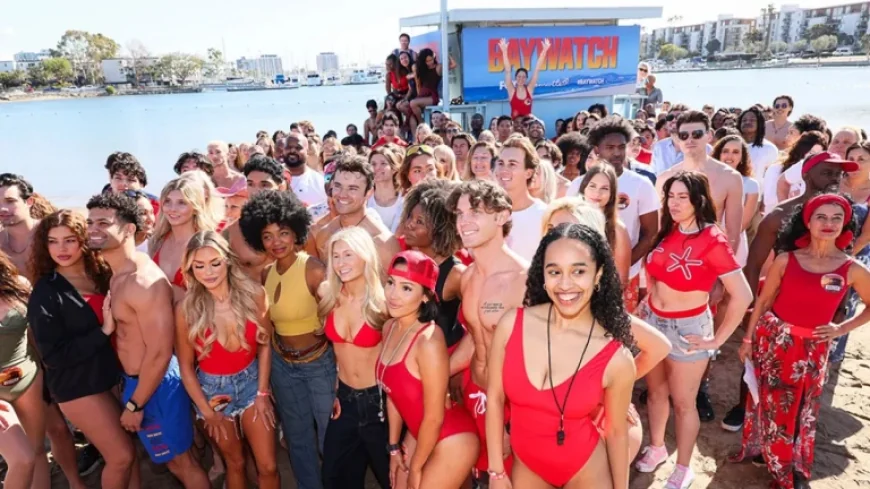 “Baywatch Reboot Stays at Venice Beach Despite Filming Challenges”