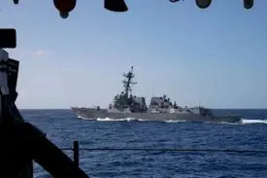 Destroyer Mission Begins as US Says Iran Cannot Clear Strait Mines