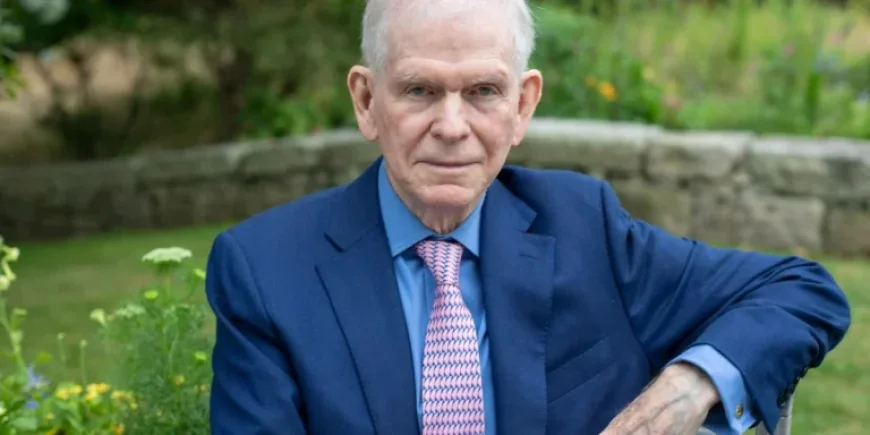 Investor Highlights AI Boom Conceals Crisis: Declining Sperm Counts and Shrinking Resources